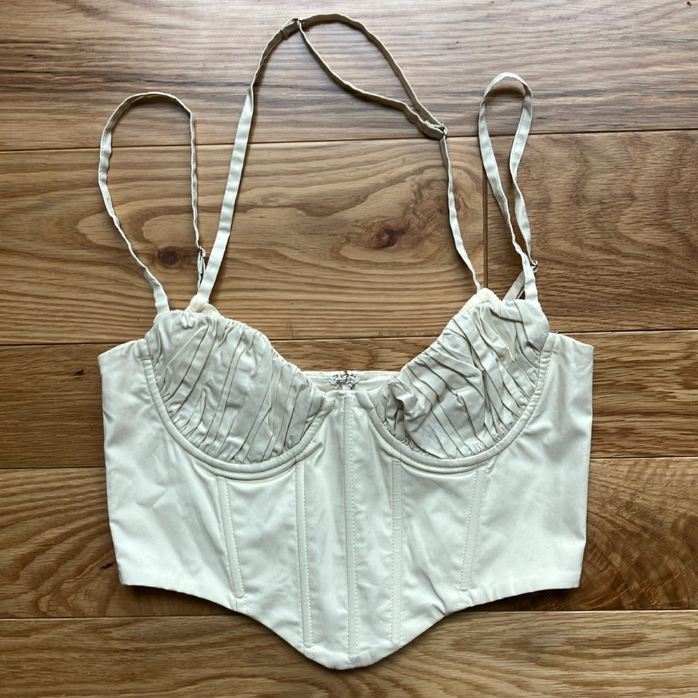 NWT Oh Polly Cream Lace corset Bra Intimates size 2